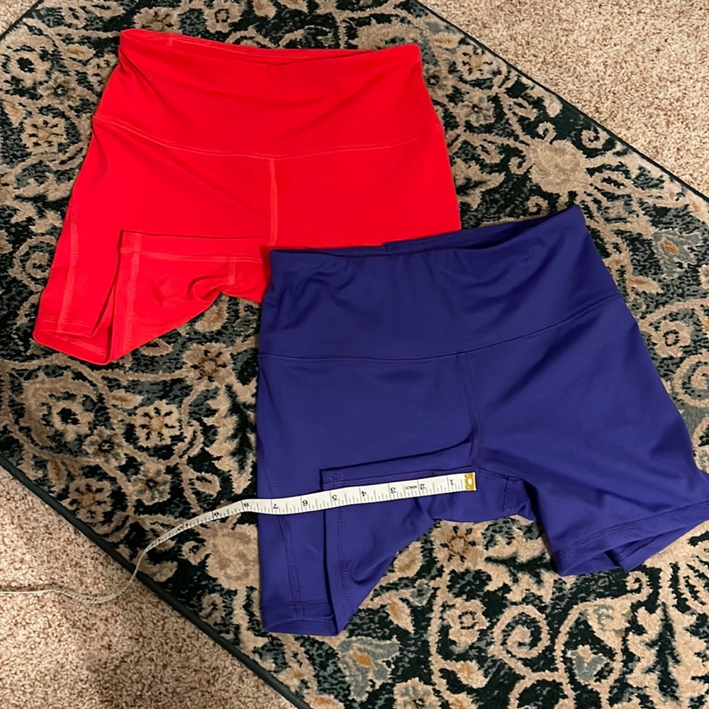 DEG Dick’s Sporting Goods Women’s XS 5 inch workout short Set of 2
